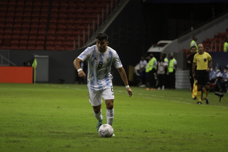 阿媒：佩泽拉和圭多-罗德里格斯恢复团队训练，阿根廷人齐了
