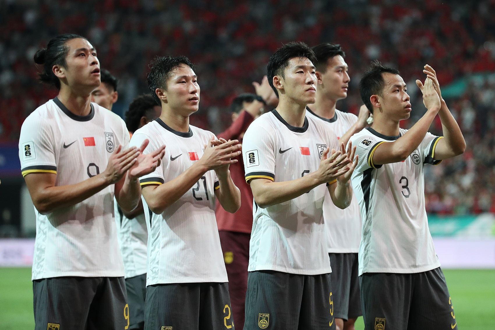 申方剑：建议18强赛国足就照着今天踢韩国这样踢，能有希望